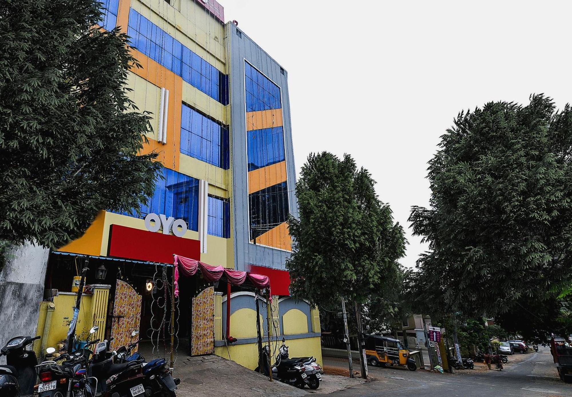 Hotel O Sindhura Guest House Raspari Palao Kültér fotó